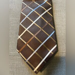 Men’s Donald J. Trump tie